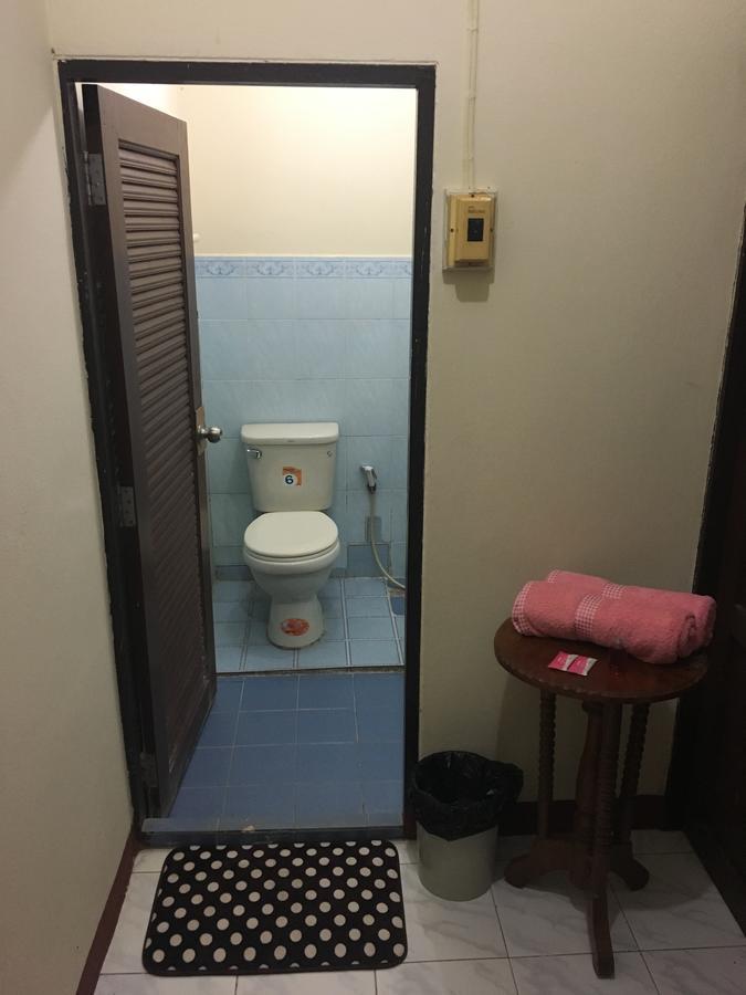 Sunshine Guesthouse Mae Сот Екстериор снимка